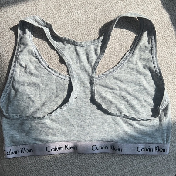 Calvin Klein bralette - Picture 2 of 4